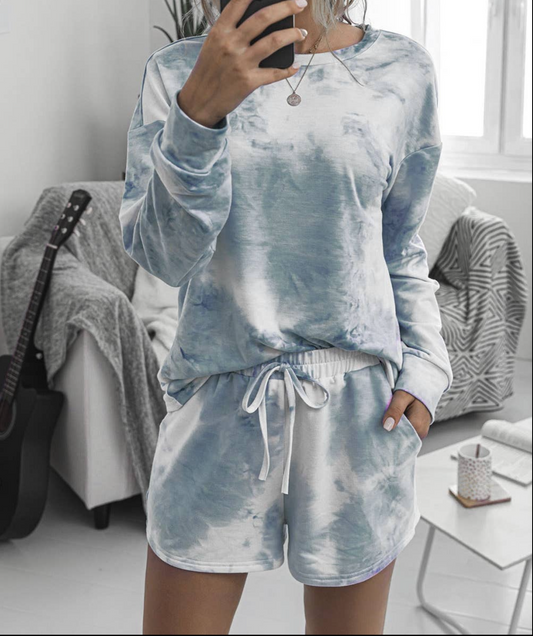 Blue Haze Tie Dye Long Sleeves T-shirt and Shorts Sets